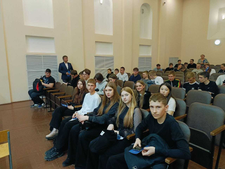 "Омский авиационный колледж им. Н.Е. Жуковского».